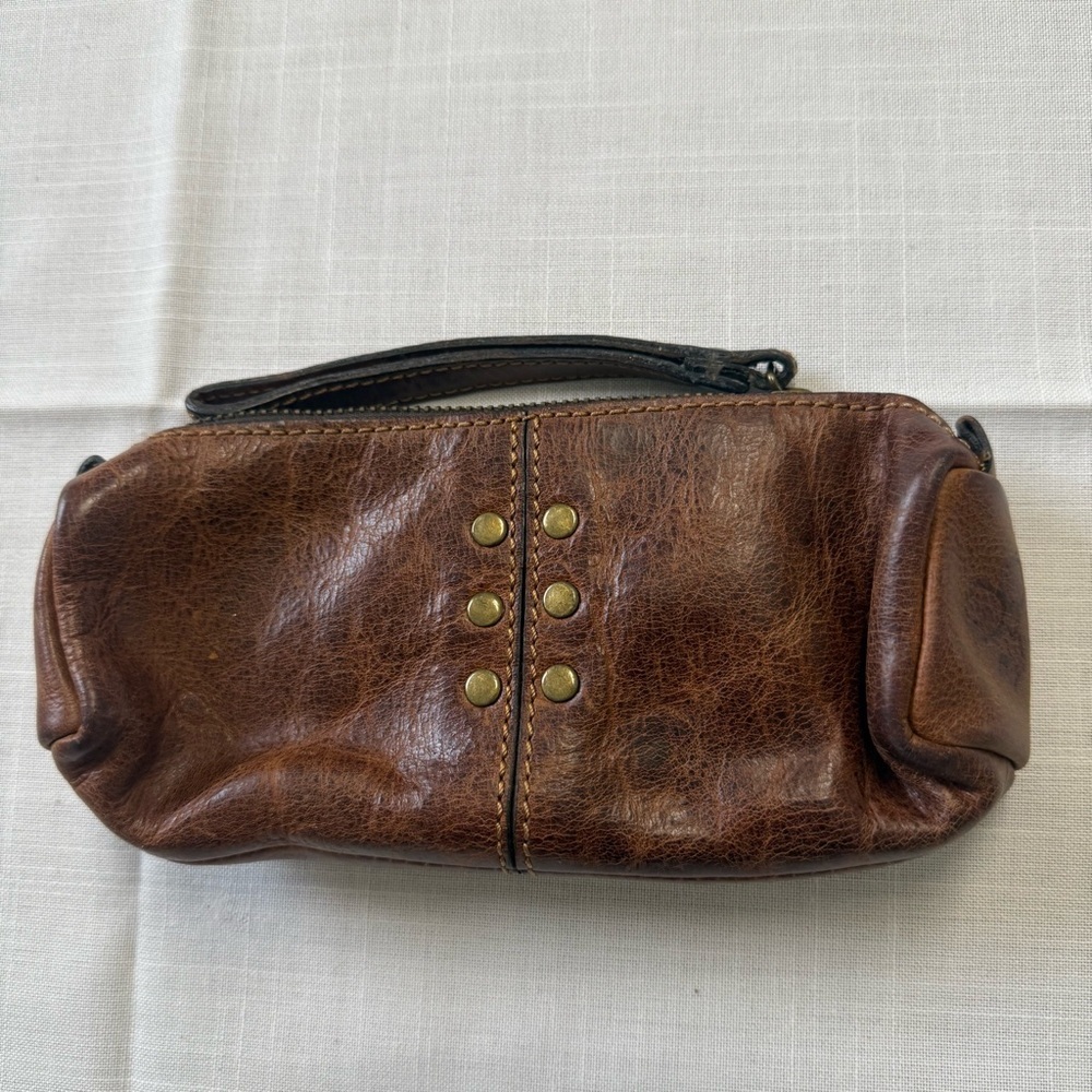 Patricia Nash Barrel Cosmetic bag Cognac Brown Leather